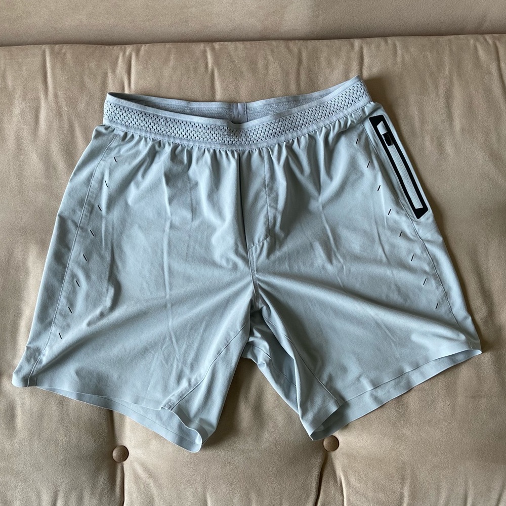 Ten Thousand Session Short Medium 7” no liner